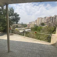 منزل-مبله-حیاط-دار-با-ویو-باغ