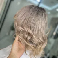 مدل برای رنگ و لایت