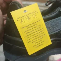 کفش ایمنی و کار