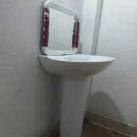 روشویی پایه دار با آینه