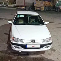 پژو پارس ۴۰۲ فوق العاده تمیز