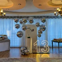 بادکنک آرایی و دیزاین مراسم