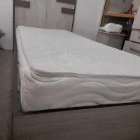 تخت وتشک|تشک تختخواب|رشت, جانبازان|دیوار