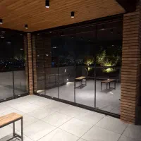 شیشه بالکنی دلتا گلس ۲۴ ساعته|خدمات پیشه و مهارت|جاجرود, |دیوار