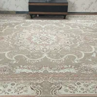 فرش 12 متری سه در چهار سالم سالم بدون زدگی و ایراد