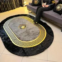 فرش بیضی خزدار ترک