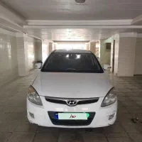 هیوندای i30