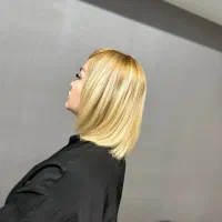 استخدام دستیار رنگ و مش و کراتین|استخدام درمانی، زیبایی، بهداشتی|تهران, کامرانیه|دیوار