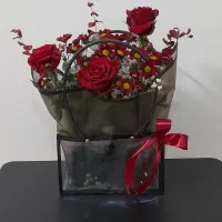 باکس گل رز|گل و گیاه طبیعی|اصفهان, کوی ولی عصر|دیوار