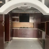 اجاره  واحد ۹۰ متری طبقه دوم فول انتهای شهرداری