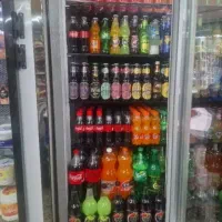 فروشنده سوپر مارکت