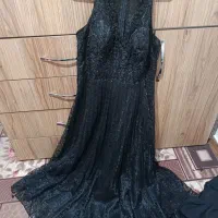 تعدادی لباس