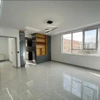 ۵۳ متر / سالن پرده خور / کم واحد / اندیشه