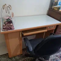 میز کامپیوتر