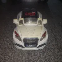 ماشین شارژی آئودی