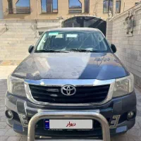 فروش تویوتاهایلوکس دو کابین ۲۰۱۳