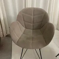 دو عدد صندلی . پایه فلز پارچه مخملی