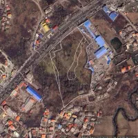 ملک-در-ابتدای-جاده-انزلی-ـ-روبروی-فرودگاه-باغ-حی