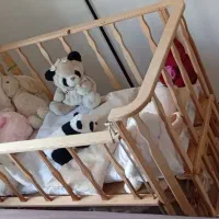 تخت کودک|تخت و صندلی بچه|رشت, آب و برق|دیوار