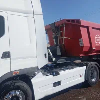 کشنده دافران|خودرو سنگین|بافت, |دیوار