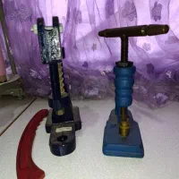 دستگاه دکمه زن