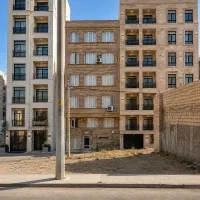 زمین-630-متری-جنوبی-دو-نبش-در-بلوار-کریمی-فوری