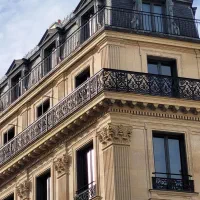 پیش-فروش-مدت-بالا-خرید-نکنید-بجز-از-سازنده-معتبر