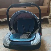 کریر در حد نو|کالسکه و لوازم جانبی|شاهین‌شهر, شهرک گلدیس|دیوار