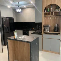 ساخت و‌ اجرای انواع کبینت و کمد دیواری