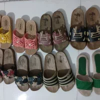 حراج دمپایی فقط فقط ۱۰۰ و۱۲۰|کیف، کفش، کمربند|کنگاور, |دیوار