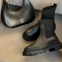 بوت زنانه|کیف، کفش، کمربند|رباط‌کریم, رباط‌کریم|دیوار