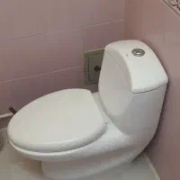 تاسیسات لوله کشی نصب توالت فرنگی نصب شیرآلات پمپآب