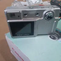 دوربین عکاسی و فیلمبرداری کانون|دوربین عکاسی و فیلم‌برداری|پرند, فاز ۶|دیوار