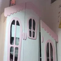 دوعدد کمد لباس ویک عدد تخت خواب کودک