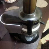 آبمیوه گیری بالت اکسپرس تخفیف هم دارد