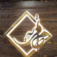 نیروی کار جهت کار در کافه