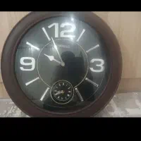 ساعت دیواری