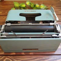 دستگاه تایپ قدیمی فارسی فیروزه‌ای|کلکسیون اشیاء عتیقه|تهران, فلسطین (میدان انقلاب)|دیوار