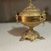 میز و جا شکلاتی برنزی