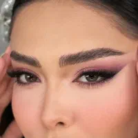 نیازمند مدل میکاپ