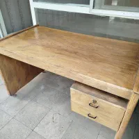 میز تحریر چوبی تمیز و شیک مناسب منزل یا محل کار|میز تحریر و کامپیوتر|تهران, جمال‌زاده|دیوار
