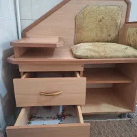 میز تلفن سالم و جادار|میز تلفن|یزد, |دیوار