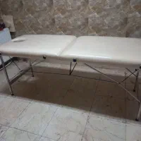 تخت ماساژ همراه کیف حمل و بالستر و کیف کمری روغن