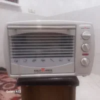 توستر  نو اصلا استفاده نشده مناسب جهیزیه
