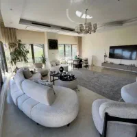 مغازه 15متری حاشیه خیابان راستان