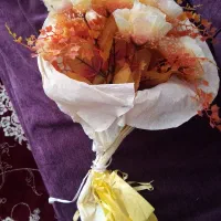 دسته گل|گل مصنوعی|تربت جام, باغ سنگان سفلی|دیوار