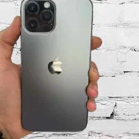 ایفون ۱۲ پرومکس ۲۵۶ zaa با اپل واچ سری ۸ ۴۵m