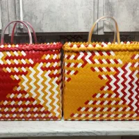 صنایع دستی تسمه بافی ساک کجراه|صنایع دستی و سایر لوازم تزئینی|آستانه اشرفیه, |دیوار