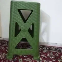 صندلی پلاستیکی