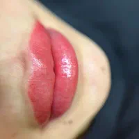 یلدا نزدیکه عجله کن با 600 تومان ابروهاتو میکرو کن|خدمات آرایشگری و زیبایی|مبارکه, |دیوار